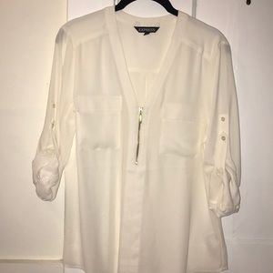 BNWOT White Express Portofino shirt in size Medium